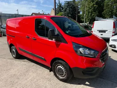 Gebraucht Ford Transit Custom Trend 105 PS (77 kW) 2019 Rot Van / Kleinbus