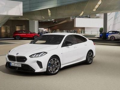 Nouă BMW M235 M Performance 300 CP (220 kW) 2026 Alb Berlinǎ