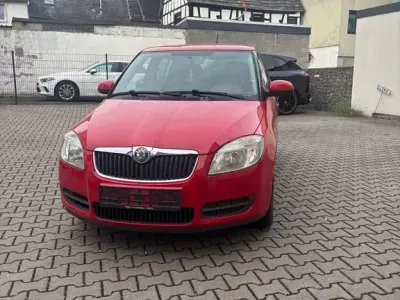 Gebraucht Skoda Fabia Classic 86 PS (63 kW) 2009 Rot Kombi