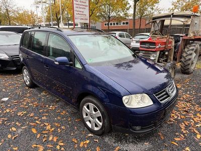 Blau Gebraucht 2006 VW Touran Trendline Van / Kleinbus | 1.200 € (Superpreis)