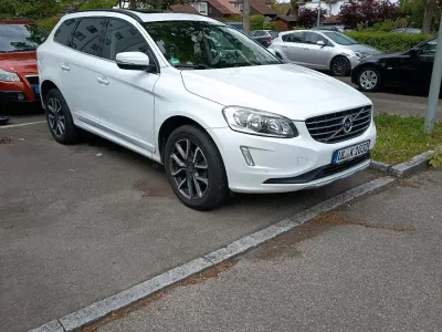 Gebraucht Volvo XC60 190 PS (139 kW) 2017 Weiß SUV