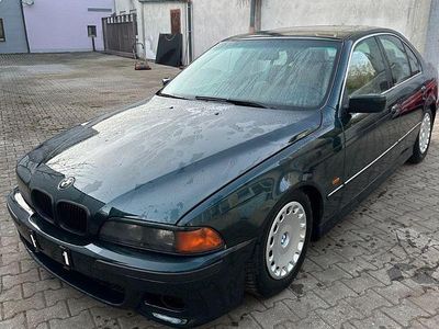 Gebraucht BMW 523 Performance 170 PS (125 kW) 1996 Grün Limousine