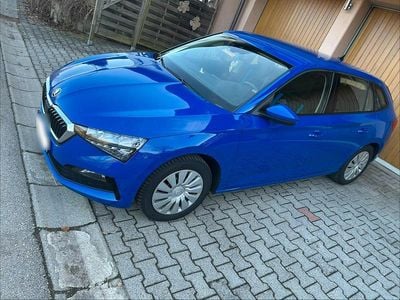 Usata Skoda Scala 95 CV (69 kW) 2023 Blu Utilitaria