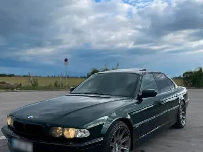 Gebraucht BMW 728 198 PS (145 kW) 2001 Grün Limousine