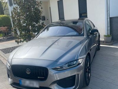 gebraucht Jaguar XE P250 R-Dynamic SE