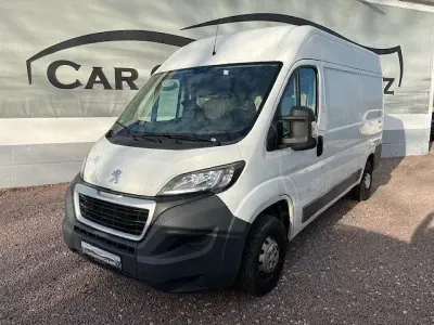 Gebraucht Peugeot Boxer 131 PS (96 kW) 2017 Weiß Van