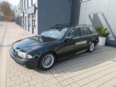 Gebraucht BMW 530 Lifestyle 193 PS (141 kW) 2003 Grün Kombi