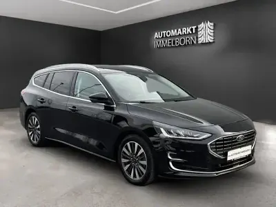 Usata Ford Focus Titanium 149 CV (109 kW) 2022 Nero Berlina