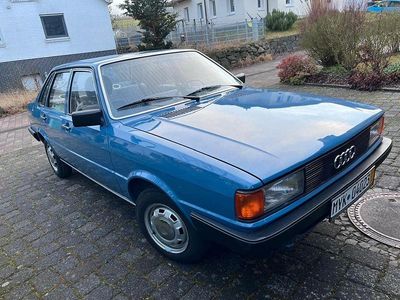 Blau Gebraucht 1981 Audi 80 Limousine | 5.900 €