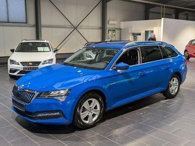 Blau Gebraucht 2022 Skoda Superb Ambition Kombi | 24.900 € (Guter Preis)