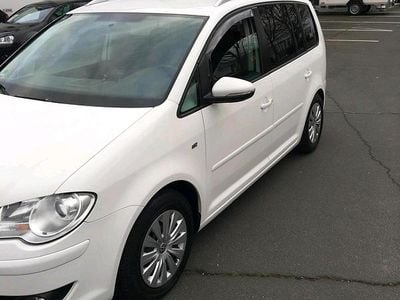 Usata VW Touran R-line 140 CV (102 kW) 2009 Bianco Monovolume
