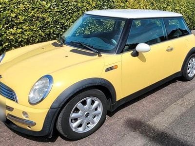 Usata Mini Cooper 115 CV (84 kW) 2002 Giallo Utilitaria