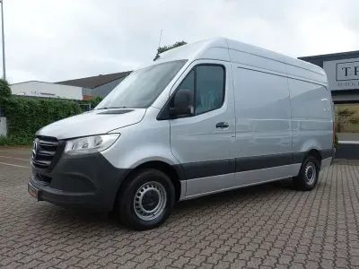 Gebraucht Mercedes Sprinter 150 PS (110 kW) 2021 Silber Van