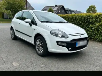 Gebraucht Fiat Punto 2011 Weiß Kleinwagen