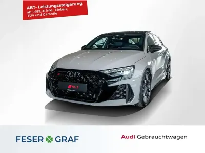 Gebraucht Audi RS3 Ambiente 400 PS (294 kW) 2026 Kreide uni (porsche) Limousine