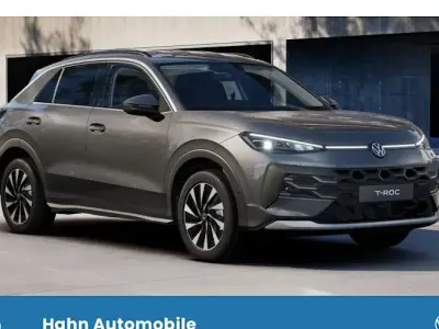 Nuova VW T-Roc Life 116 CV (85 kW) 2026 Grigio SUV