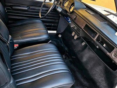 Gebraucht Wartburg 353 55 PS (40 kW) 1987 Weiß Limousine