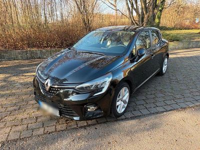 Schwarz Gebraucht 2021 Renault Clio V Business Limousine | 10.900 € (Fairer Preis)