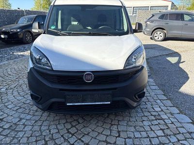 Usata Fiat Doblò 80 CV (58 kW) 2021 Bianco Monovolume