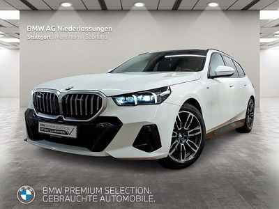 Weiß Gebraucht 2024 BMW 520 Comfort Edition Kombi | 51.980 €