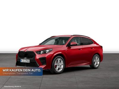 Gebraucht BMW X2 Luxury Line 156 PS (114 kW) 2025 Fire red metallic SUV