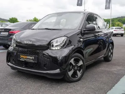 Gebraucht Smart ForFour Electric Drive 60 kW (82 PS) 2021 Schwarz Limousine