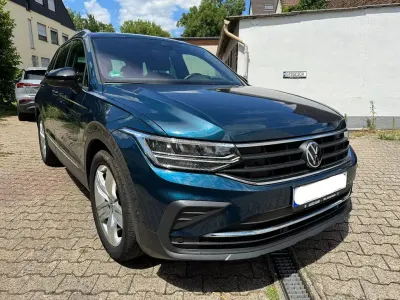 Gebraucht VW Tiguan Active 150 PS (110 kW) 2022 Blau SUV