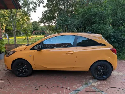 Gebraucht Opel Corsa Color Edition 101 PS (74 kW) 2017 Orange Kleinwagen