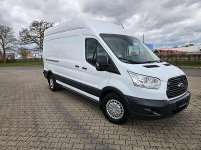 Second-hand Ford Transit 170 CP (125 kW) 2016 Alb Monovolum