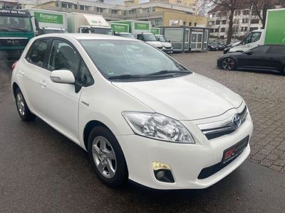 Toyota Auris Hybrid