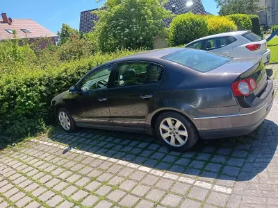 Gebraucht VW Passat 105 PS (77 kW) 2005 Braun Limousine