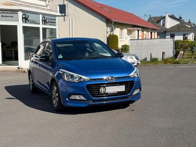 Second-hand Hyundai i20 Passion 84 CP (61 kW) 2018 Albastru Hatchback