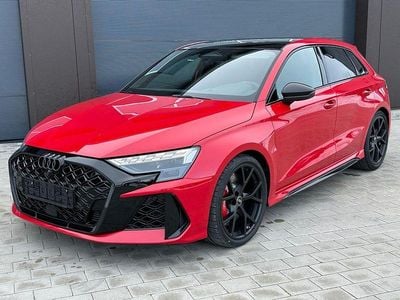 Gebraucht Audi RS3 Sportback Sport 400 PS (294 kW) 2026 Progressivrot metallic Kleinwagen