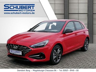 Rot Gebraucht 2024 Hyundai i30 Limousine | 20.890 € (Superpreis)