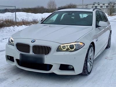 Weiß Gebraucht 2013 BMW 530 M Sport Kombi | 10.900 € (Guter Preis)