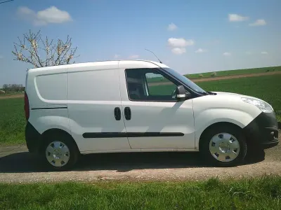 Occasion Opel Combo Edition 120 ch (88 kW) 2017 Blanc Monospace
