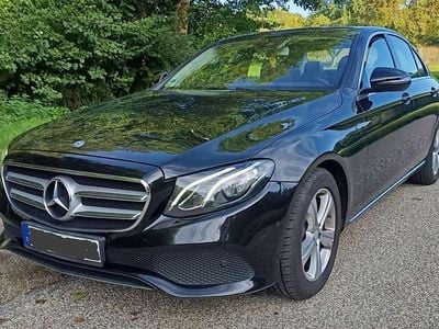 Mercedes E200