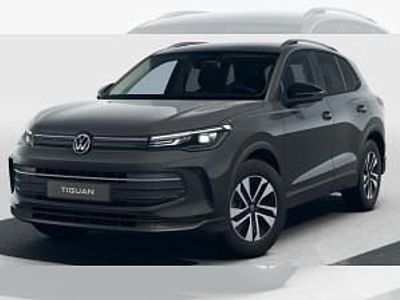 Neu VW Tiguan 150 PS (110 kW) 2026 Grau (uranograu) SUV