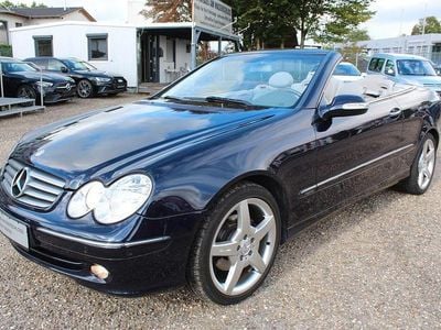 Blau Gebraucht 2004 Mercedes CLK200 Elegance Cabrio | 10.295 € (Teuer)