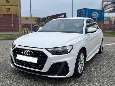 Weiß Gebraucht 2023 Audi A1 Sportback S-Line Kleinwagen | 20.700 € (Fairer Preis)