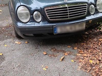 Mercedes CLK320