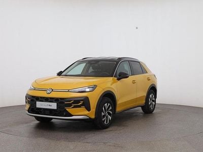 Neu VW T-Roc Life 116 PS (85 kW) 2026 Gelb SUV