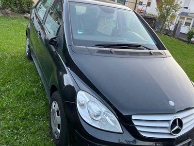 Mercedes B150