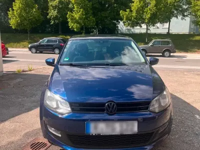 Gebraucht VW Polo Highline 105 PS (77 kW) 2011 Blau Kleinwagen