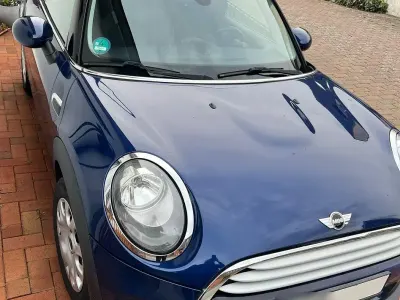 Second-hand Mini Cooper 136 CP (100 kW) 2015 Albastru Hatchback