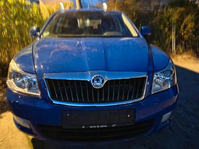 Blau Gebraucht 2009 Skoda Octavia Kombi | 5.995 € (Fairer Preis)
