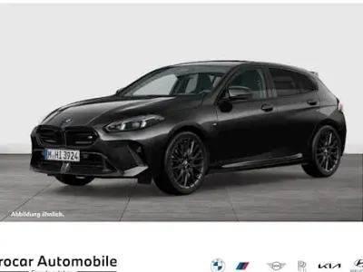 Usata BMW M135 Shadowline 300 CV (220 kW) 2025 Nero Utilitaria