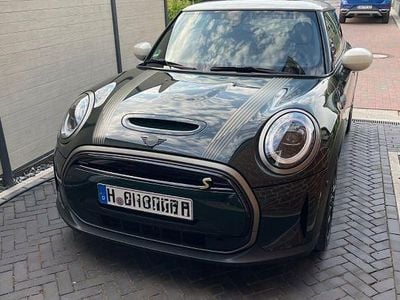 Gebraucht Mini Cooper SE Resolute Edition 135 kW (184 PS) 2023 Grün Kleinwagen
