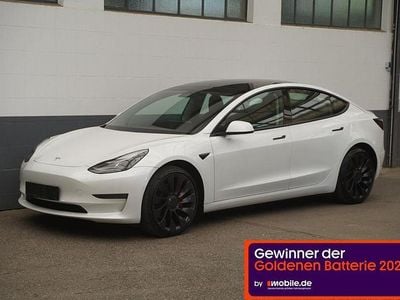 Begagnad Tesla Model 3 Performance 392 kW (534 HK) 2021 Vit Sedan