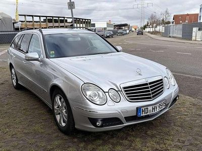 Gebraucht 2008 Mercedes E220 Avantgarde Kombi | 5.400 € (Teuer)
